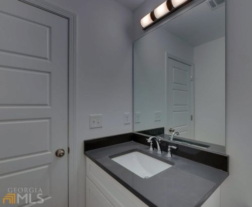 3908 Skyline Dr, Gainesville GA 30501-7656 exterior