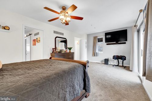 415 Heatherwood Dr, Media PA 19063-5131 exterior