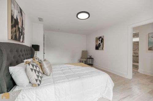 132 Hillside Ave, Atlanta GA  30315-4325 exterior