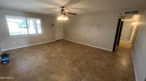 4202 72nd Ln, Phoenix AZ  85033-3111 exterior