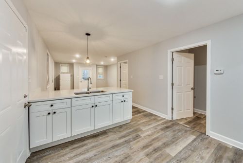 2338 18 Pl, Chicago IL 60608-2560 exterior