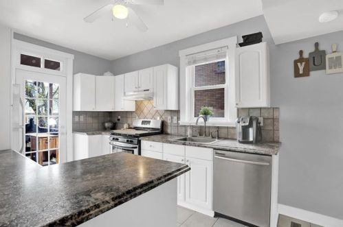 1670 Hillsdale Ave, Pittsburgh PA 15216-1870 exterior