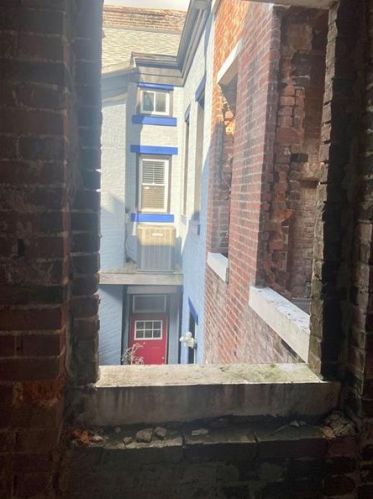 1215 Boyle St, Pittsburgh PA 15212-4713 exterior