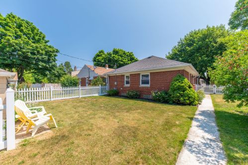 3029 86th St, Milwaukee WI  53222-4726 exterior