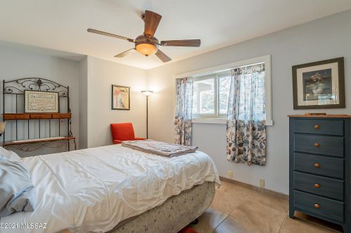 1102 Paseo De Golf, Green Valley AZ 85614-3604 exterior