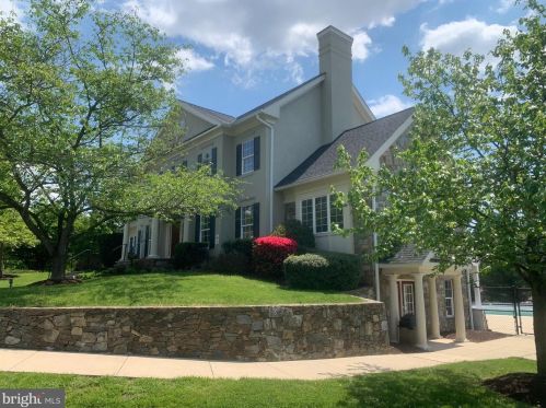 13504 Hayworth Dr, Rockville MD  20854-6395 exterior