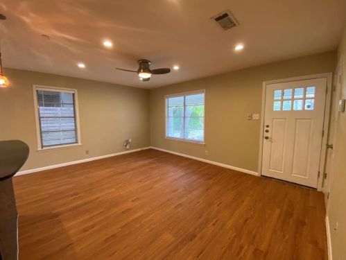 2500 Euclid Ave, Austin TX  78704-5417 exterior