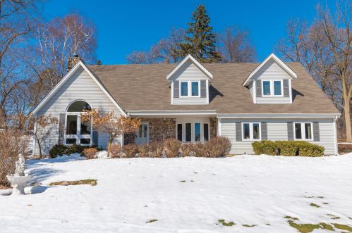 10430 Pne Rdg Rd, Milwaukee WI 53228-3236 exterior