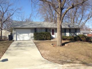 6537 Asbury Ln, Cedar Rapids IA  52402-1101 exterior