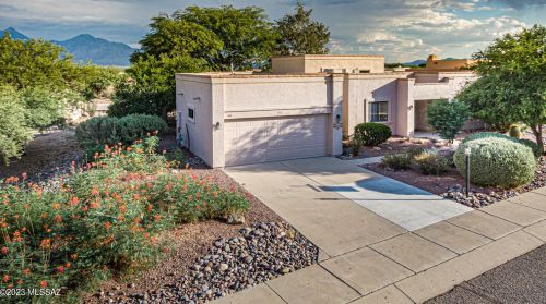 1117 Placita Inspirada, Green Valley, AZ 85614-4733