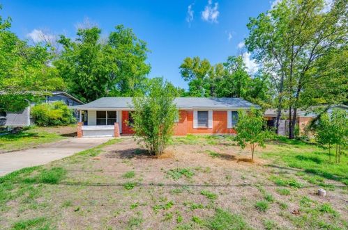 4815 Blueberry Trl, Austin TX  78723-5309 exterior