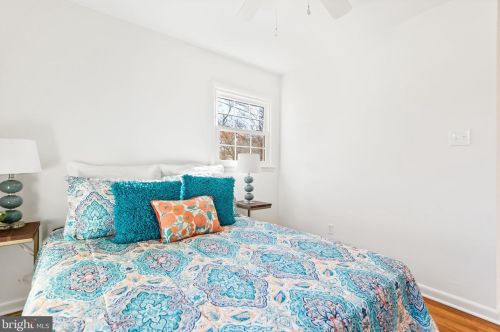 4228 Corcoran St, Alexandria VA 22309-1311 exterior