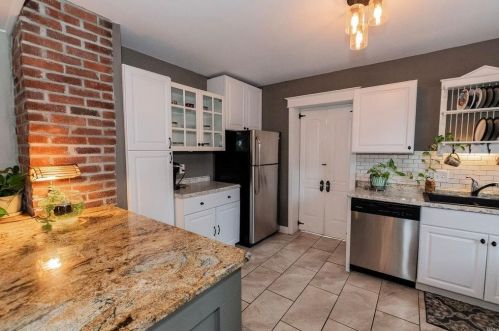 8511 Richard Ave, Saint Louis MO 63132-2806 exterior