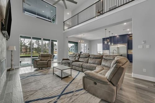 194 Bentwater Bay Dr, Montgomery TX 77356-4651 exterior