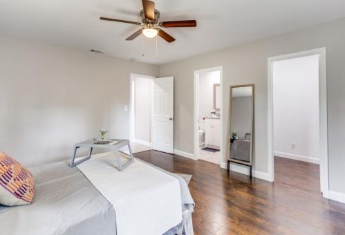 832 Emberwood Dr, Dallas TX 75232-3941 exterior