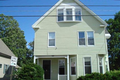 27 Fayette St, Concord, NH 03301-3712