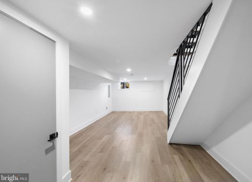 2008 16 St, Philadelphia PA 19121-2339 exterior