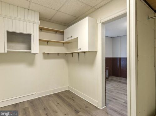 29 Macdade Blvd, Manor PA 19036-2406 exterior