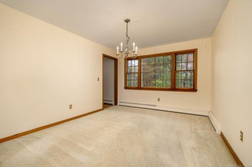 109 Holmes Rd, Ridgefield CT 06877-4304 exterior