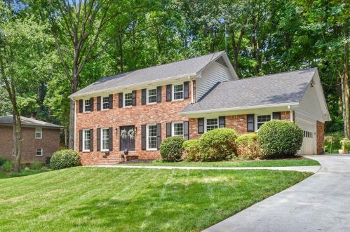 1516 Devonshire Way, Atlanta, GA 30338-5618