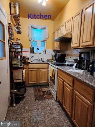 2334 Bonsall St, Philadelphia PA  19145-3211 exterior