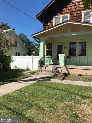 7206 Carroll Ave, Silver Spring, MD 20912-4642