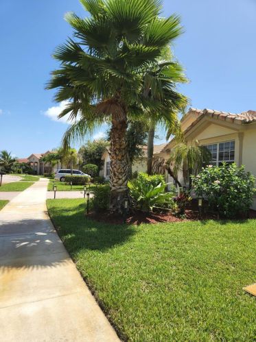 1740 Jamesport Dr, Fort Pierce, FL 34953-4355