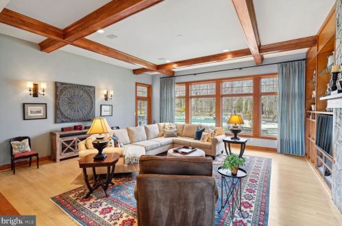 11409 Palatine Dr, Rockville MD  20854-1453 exterior