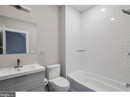 1401 Corlies St, Philadelphia PA  19121-3504 exterior