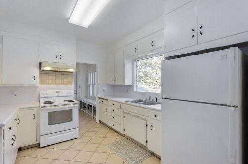 153 Almond Ave, Turlock CA 95380-3150 exterior