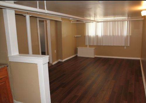 6938 Campbell Ave, Chicago IL 60645-4604 exterior