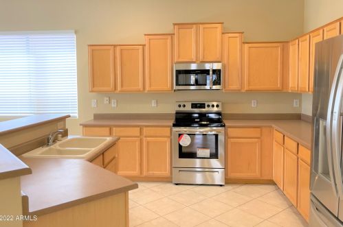 541 Scott Dr, Chandler AZ  85225-4081 exterior