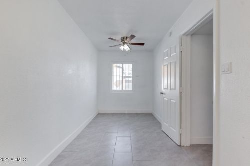 395 21st Ave, Phoenix AZ 85027-3422 exterior