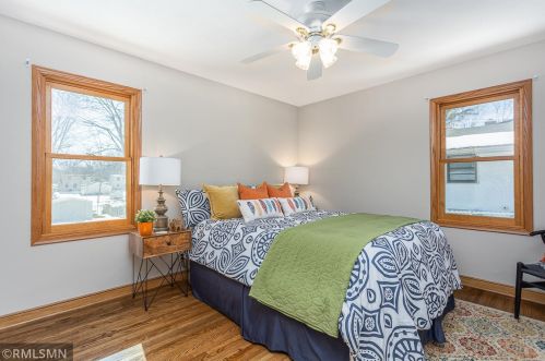 678 Iowa Ave, Saint Paul MN 55106-1015 exterior