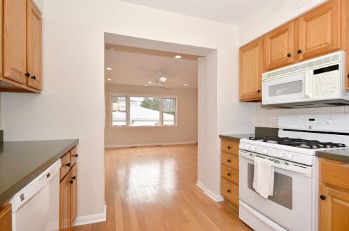 1708 75 Ave, Chicago IL 60707-1423 exterior