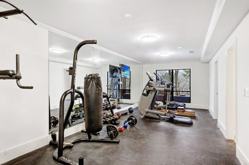 9615 Huntcliff Trce, Atlanta GA 30350-2615 exterior