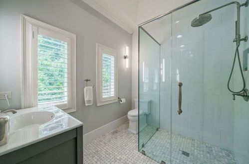 100 Chambord Dr, Atlanta GA 30327-4583 exterior