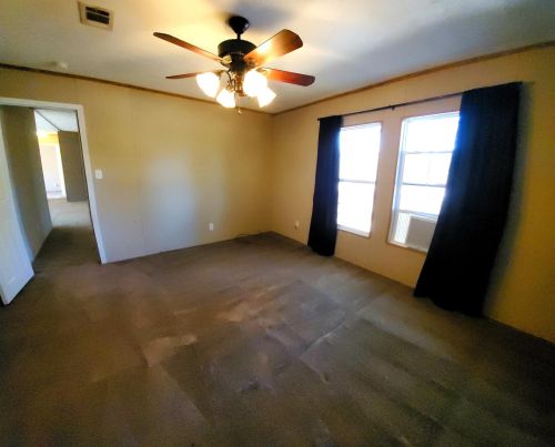 637 Lk Rosemary Ct, Defuniak Springs FL 32433-9628 exterior