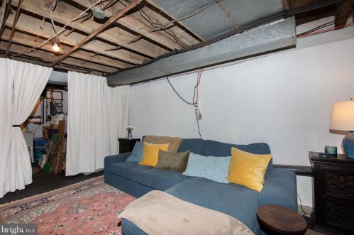 810 Judson St, Philadelphia PA 19121-2036 exterior