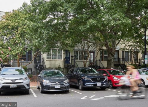 1908 New Hampshire Ave, Washington DC 20009-3310 exterior