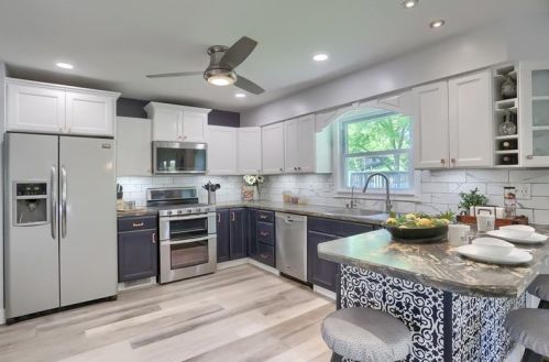 113 Cedar Rdg Dr, Monaca PA 15061-2748 exterior