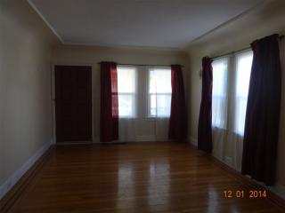 710 Franklin Ave, Yuba City CA  95991-5404 exterior