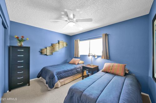 4031 Charter Oak Rd, Phoenix AZ 85032-7470 exterior