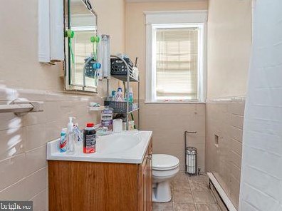 3267 Cottman Ave, Philadelphia PA 19149-1634 exterior