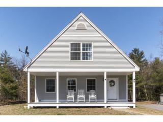 13 Memory Ln, Concord, NH 03307-1023