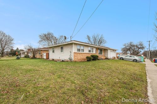 3614 Poinsettia Ave, Grand Rapids, MI 49508-5546