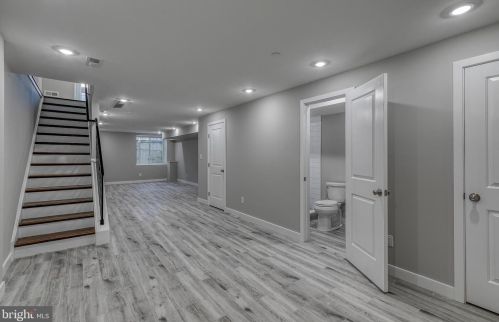 2147 Federal St, Philadelphia PA 19146-3828 exterior