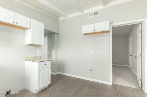 407 Alturas St, Tucson AZ  85705-4220 exterior