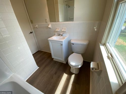 1629 Hazel St, Saint Paul MN 55119-4231 exterior