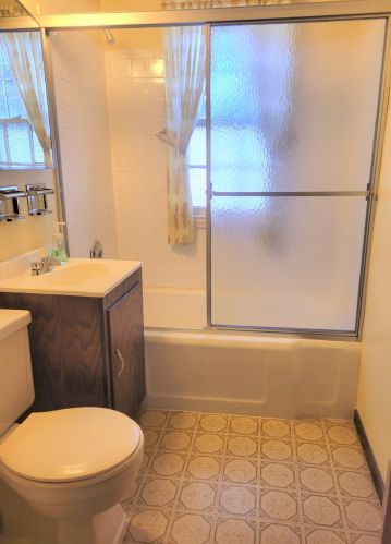 2615 71st St, Milwaukee WI  53219-2512 exterior